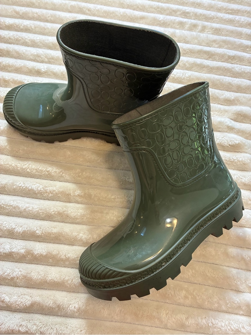 Coach Short Rain Boots | Women’s Size 6 | Olive Green | GUC